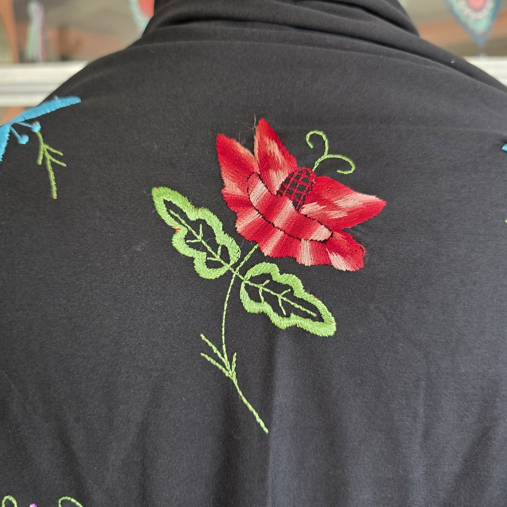 Vintage Boho Chic Fringe Black Floral Embroidered Wrap Triangle Scarf - Picture 11 of 13